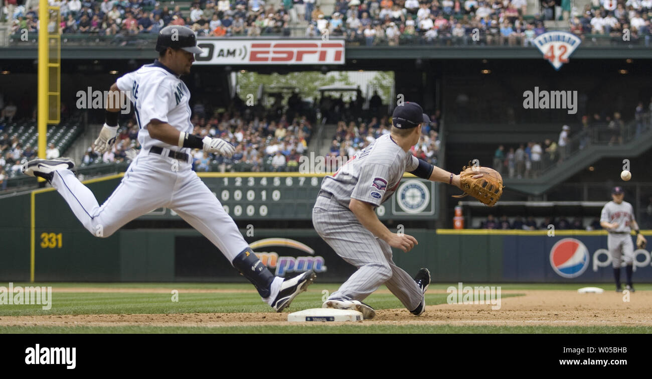 Justin Morneau fielding praise at first look with Rockies – The