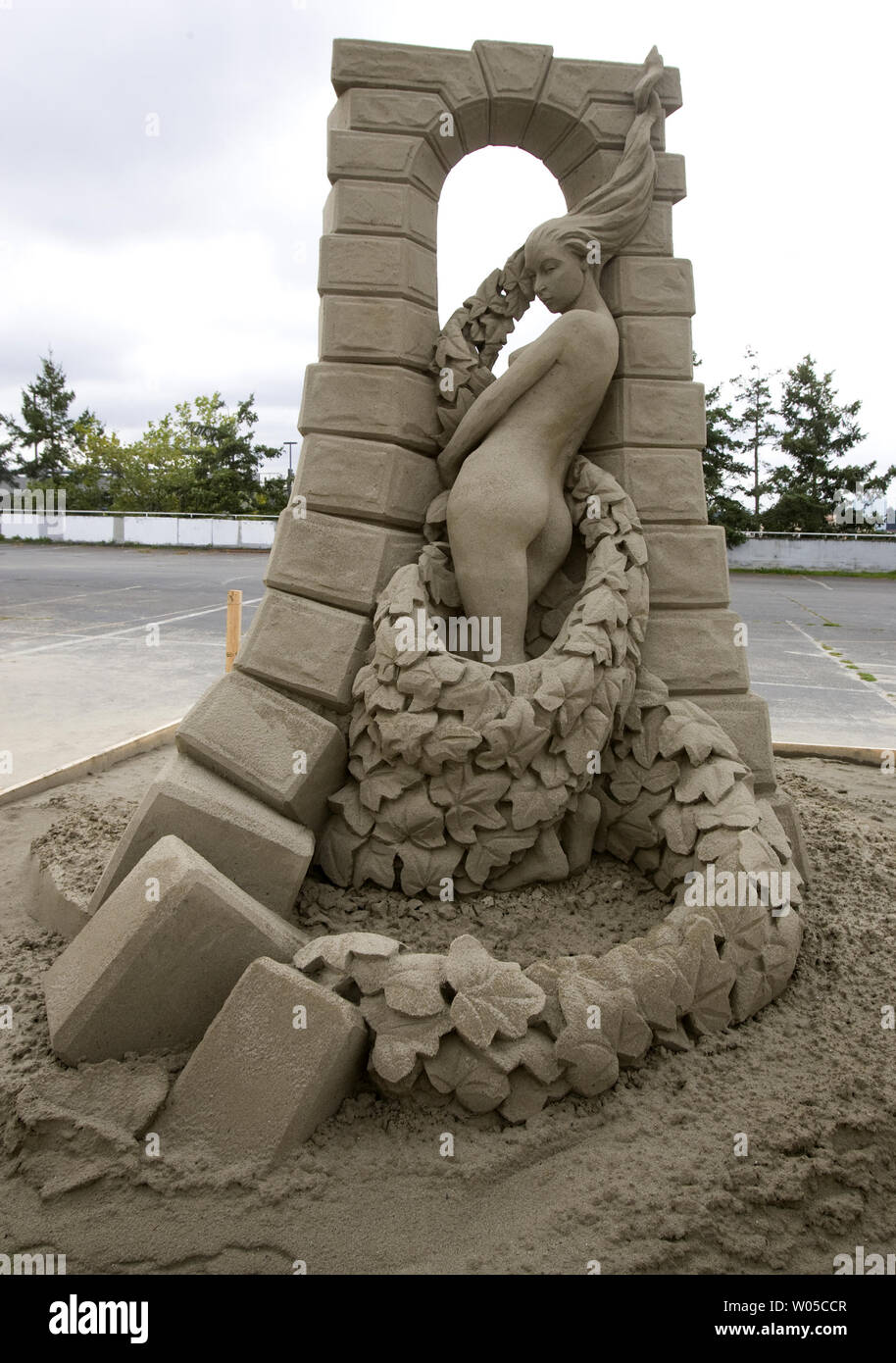 Whirlwind" created by Thomas Koet, from the Netherlands, took 1st Place in  the Solo Division at the World Champion Sand Sculpture Championships held  in Federal Way, Washington on October 2, 2010. 63