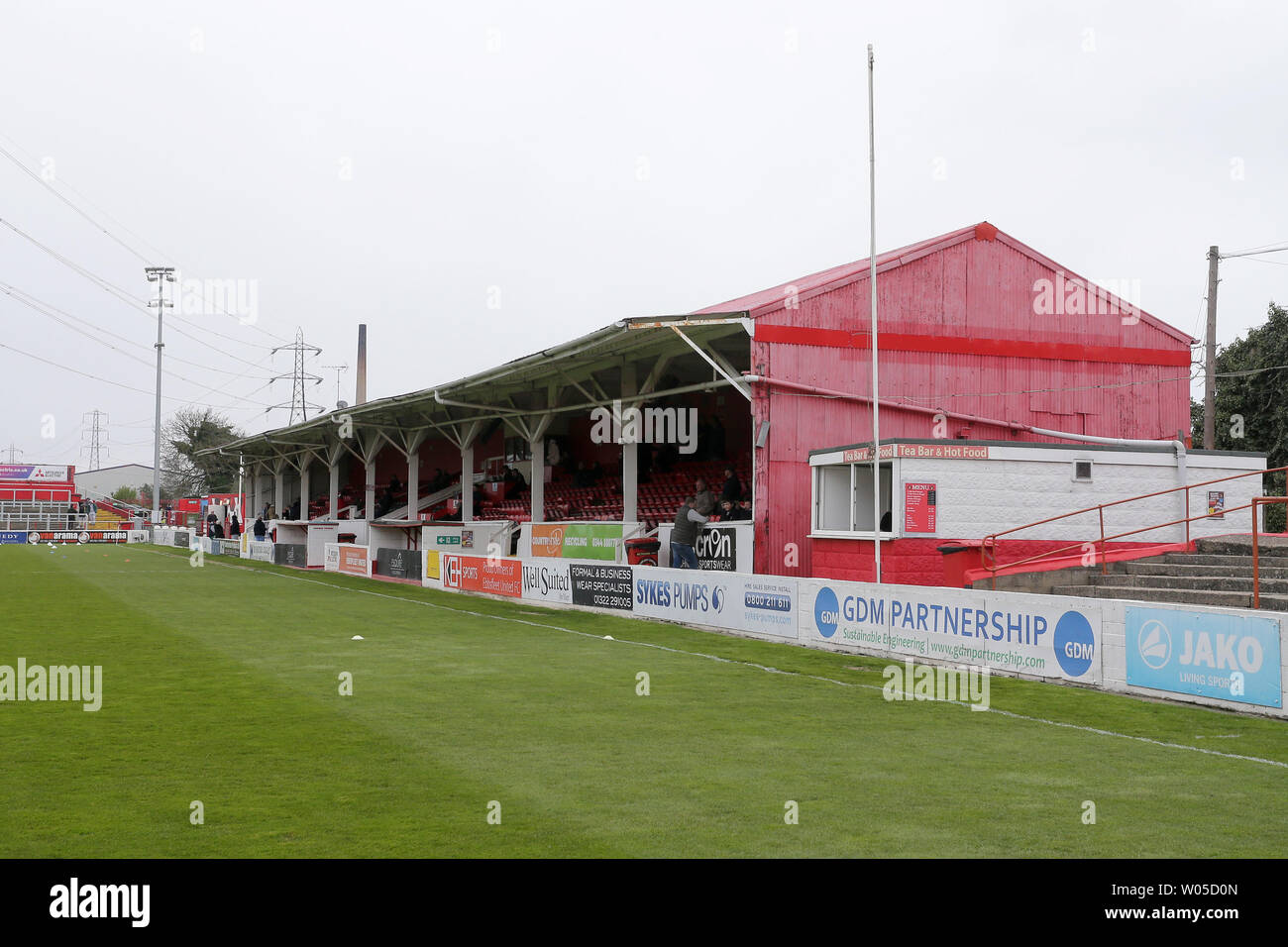 Ebbsfleet United stadium vandalised during Bromley match - BBC News