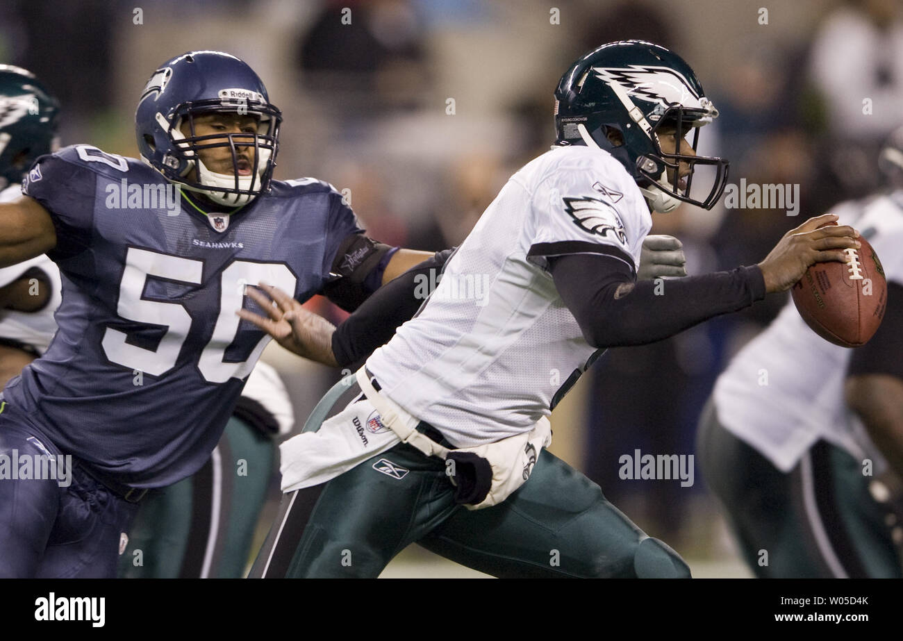 Tennessee Titans QB Vince Young rushes for a first down during the 2010 NFL Pro  Bowl held at Sun Life Stadium. (Credit Image: © Don Montague/Southcreek  Global/ZUMApress.com Stock Photo - Alamy