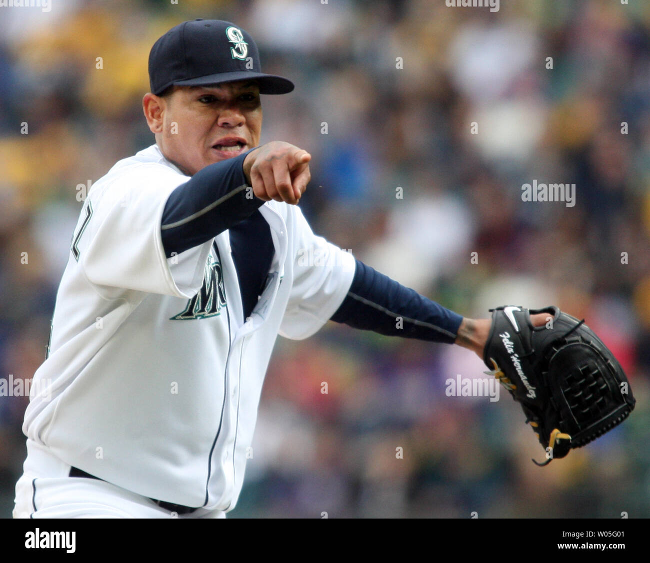 Seattle Mariners' starting pitcher Felix Hernandez gets ready to