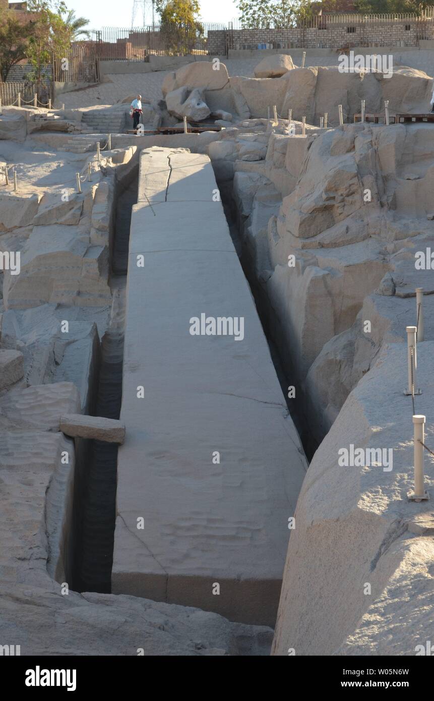 Unfinished Obelisk, Egypt Stock Photo - Alamy