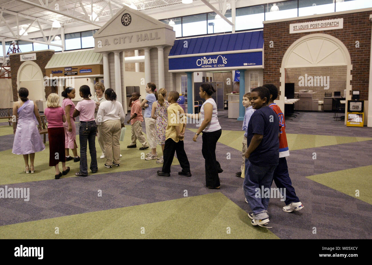 Junior Achievement High Resolution Stock Photography and Images Alamy
