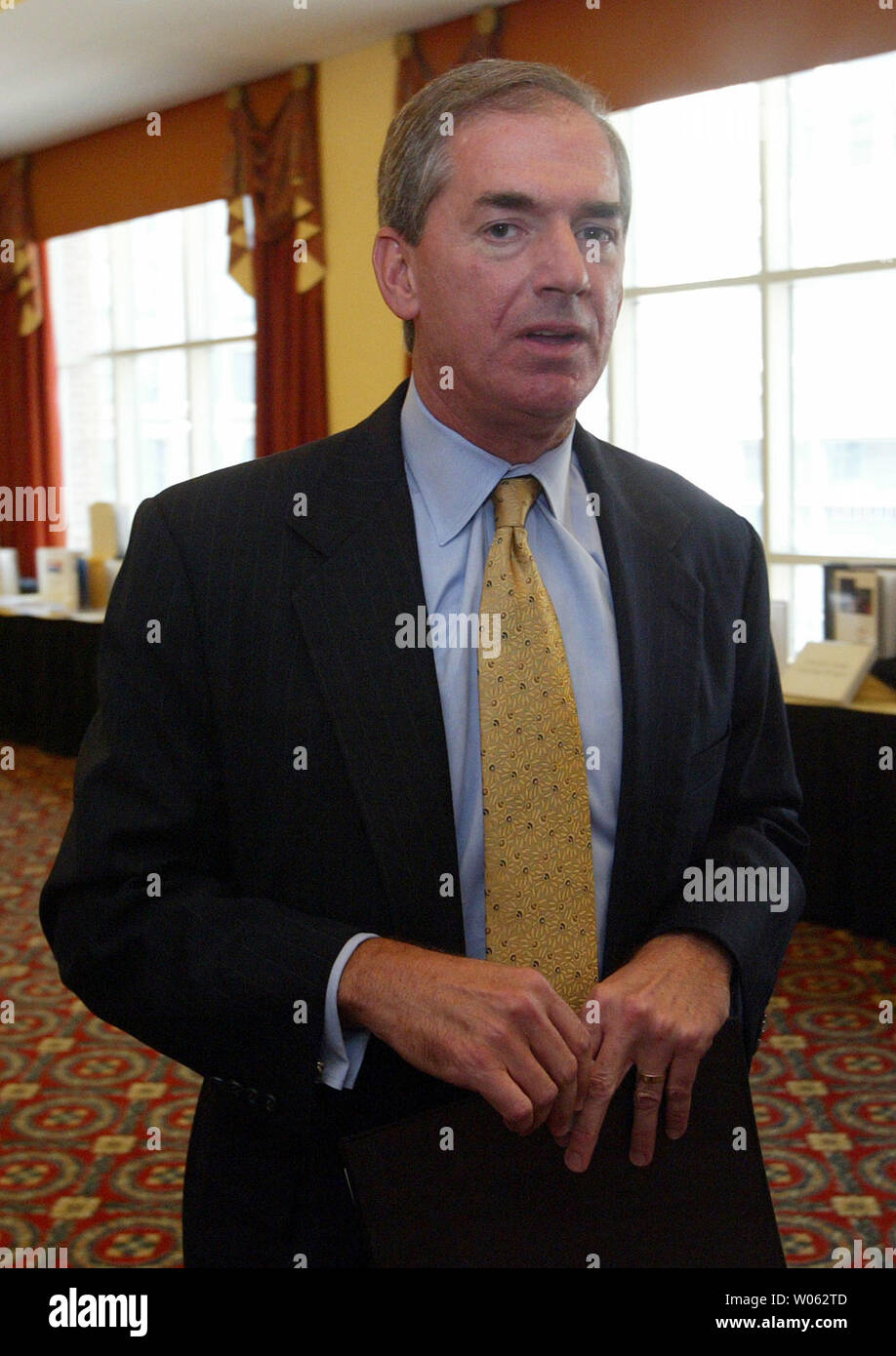 Gary forsee hires stock photography and images Alamy