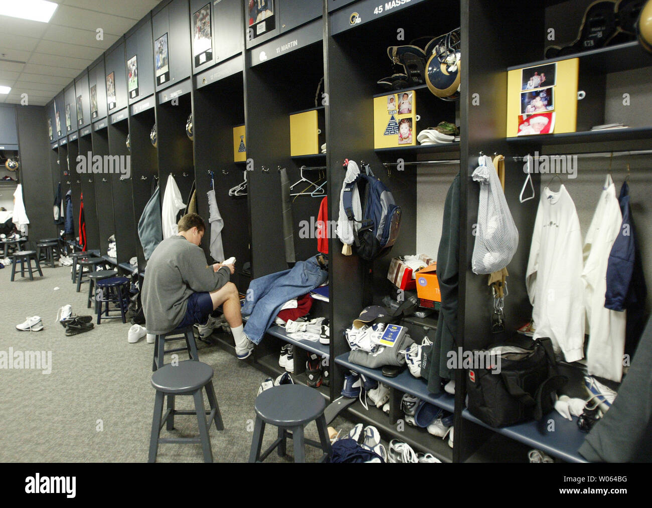 mock locker room, Packers Hall of Fame, ucumari photography