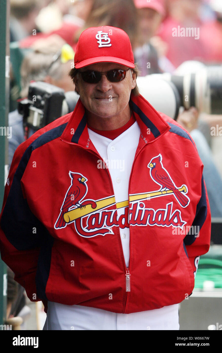 St. Louis Cardinals manager Tony LaRussa paces the dugout during the ninth  inning against the Pittsburgh Pirates at Busch Stadium in St. Louis on  April 26, 2006. (UPI Photo/Bill Greenblatt Stock Photo 