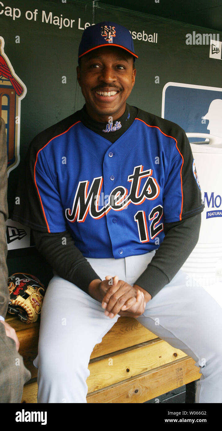 New York Mets manager Willie Randolph sits in the dugout before a game against the St. Louis Cardinals at Busch Stadium in St. Louis on May 16, 2006.    (UPI Photo/Bill Greenblatt) Stock Photo