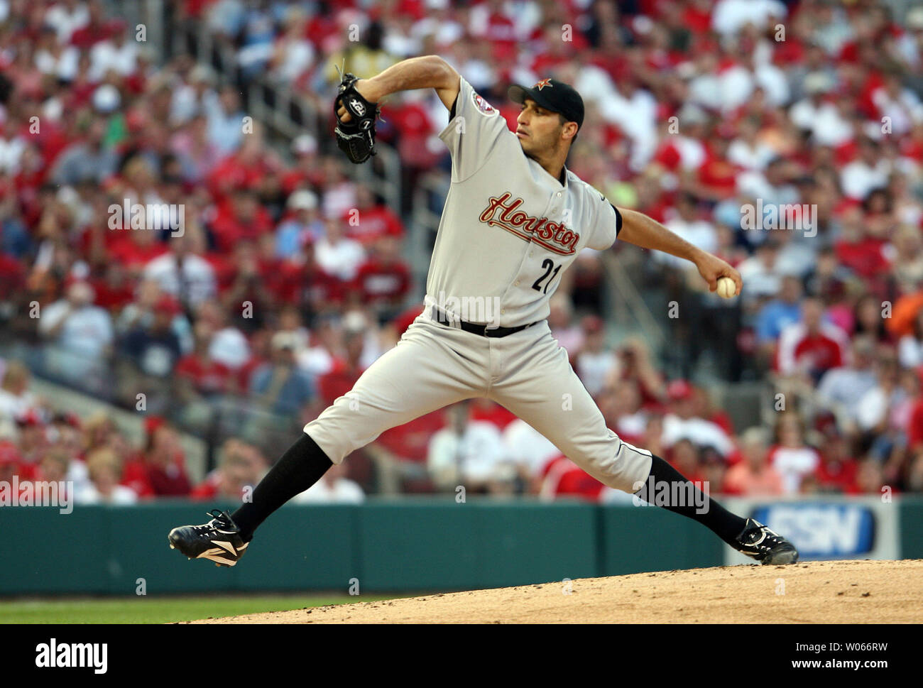 Andy pettitte win hi-res stock photography and images - Alamy