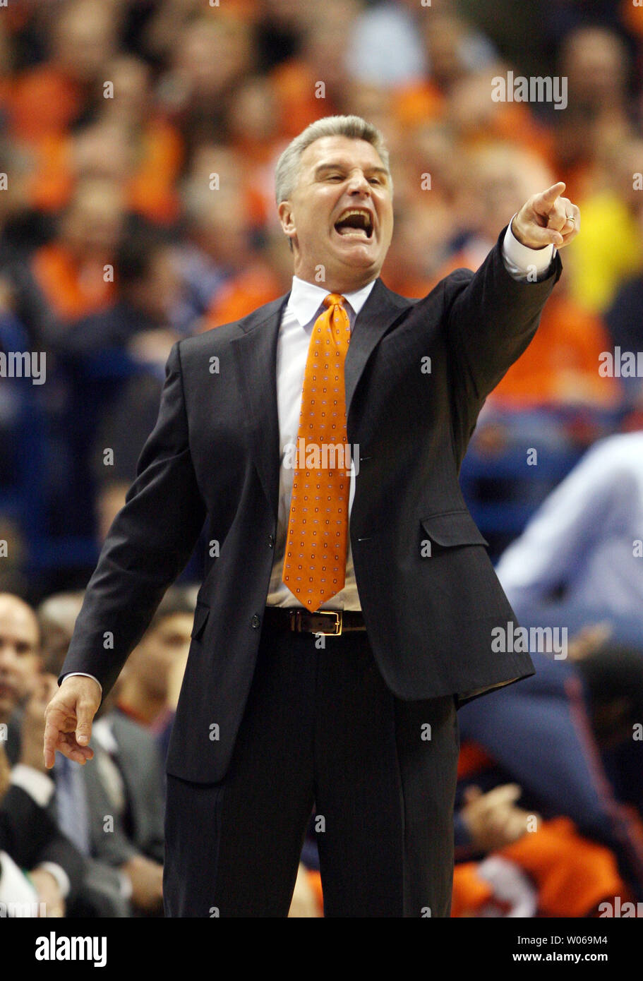 Illinois Fighting Illini's head basketball coach Bruce Weber yells instructions to his players during the first half of the annual Braggin' Rights game against the Missouri Tigers at the Scottrade Center in St. Louis on December 19, 2006.     (UPI Photo/Bill Greenblatt) Stock Photo