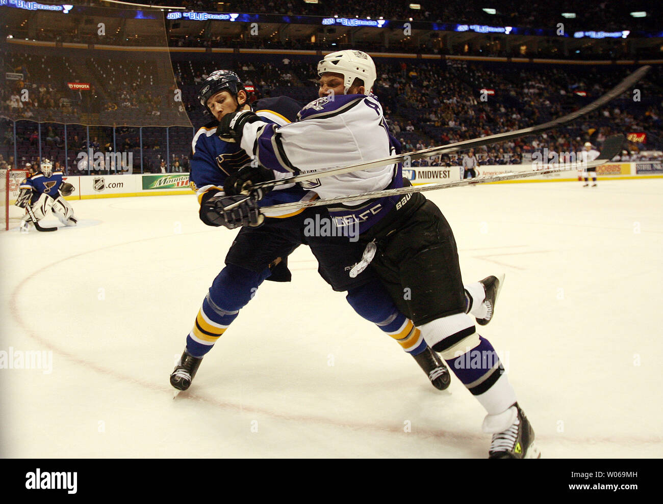 Sean avery hi-res stock photography and images - Alamy
