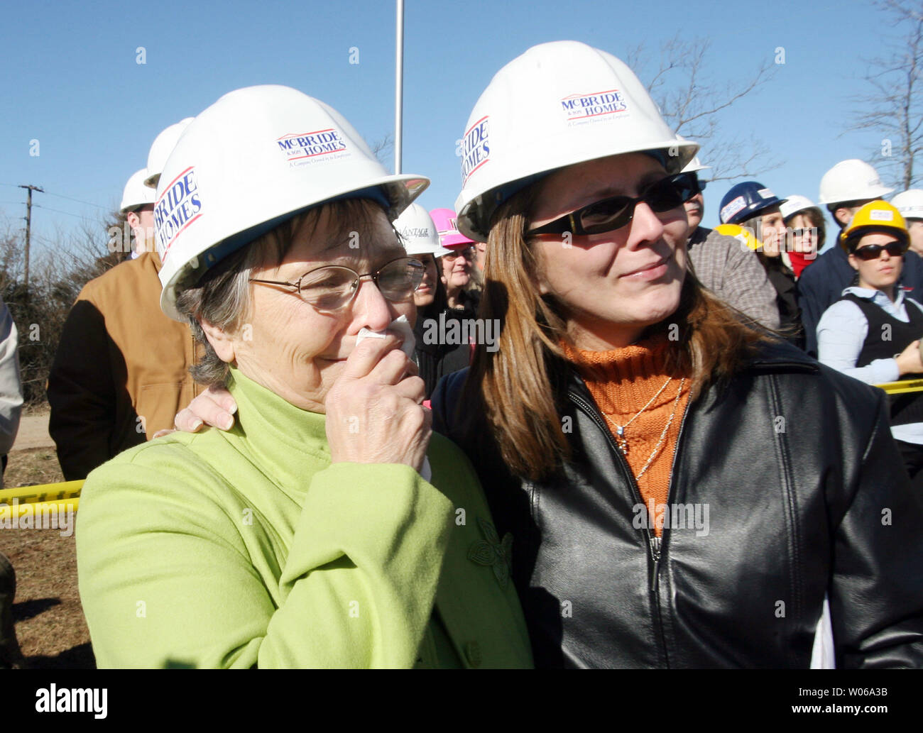 Dorris Duff (L), grandmother of kidnapping victim Shawn Hornbeck, and