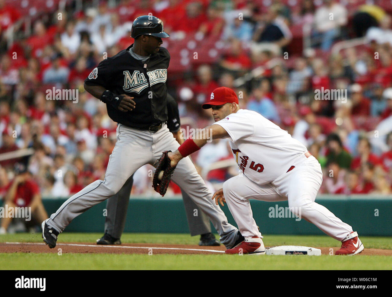 Florida marlins stadium hi-res stock photography and images - Alamy