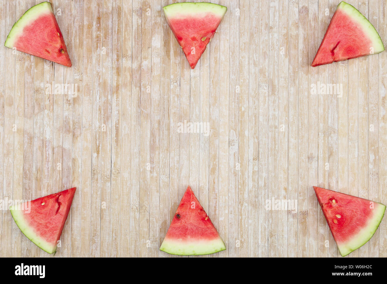 Triangular slices of watermelon that form geometric games for copy ...