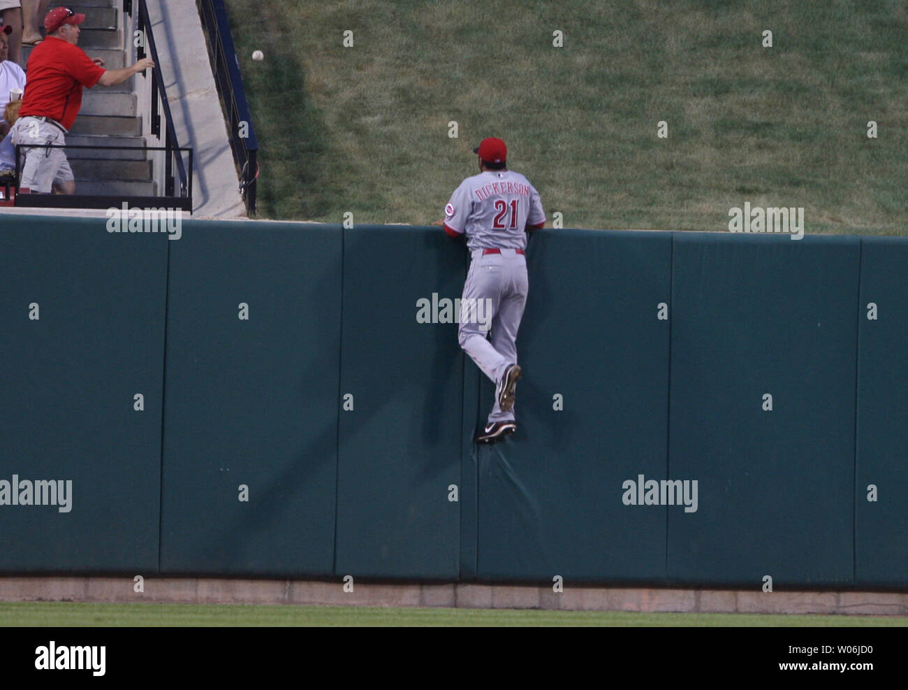 Cincinnati Reds Spring Training Preview with Chris Dickerson and