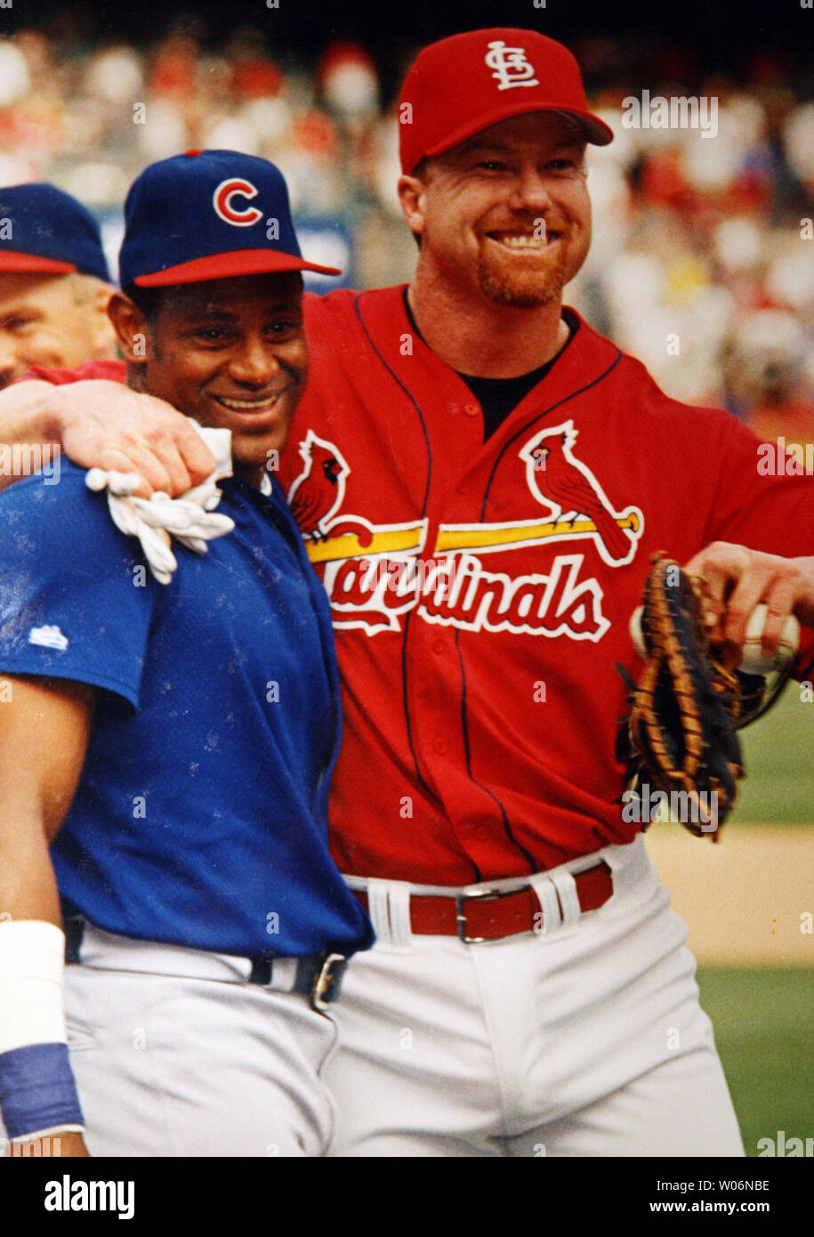Baseball In Pics on X: Mark McGwire and Sammy Sosa amidst the home run  chase, 1998  / X