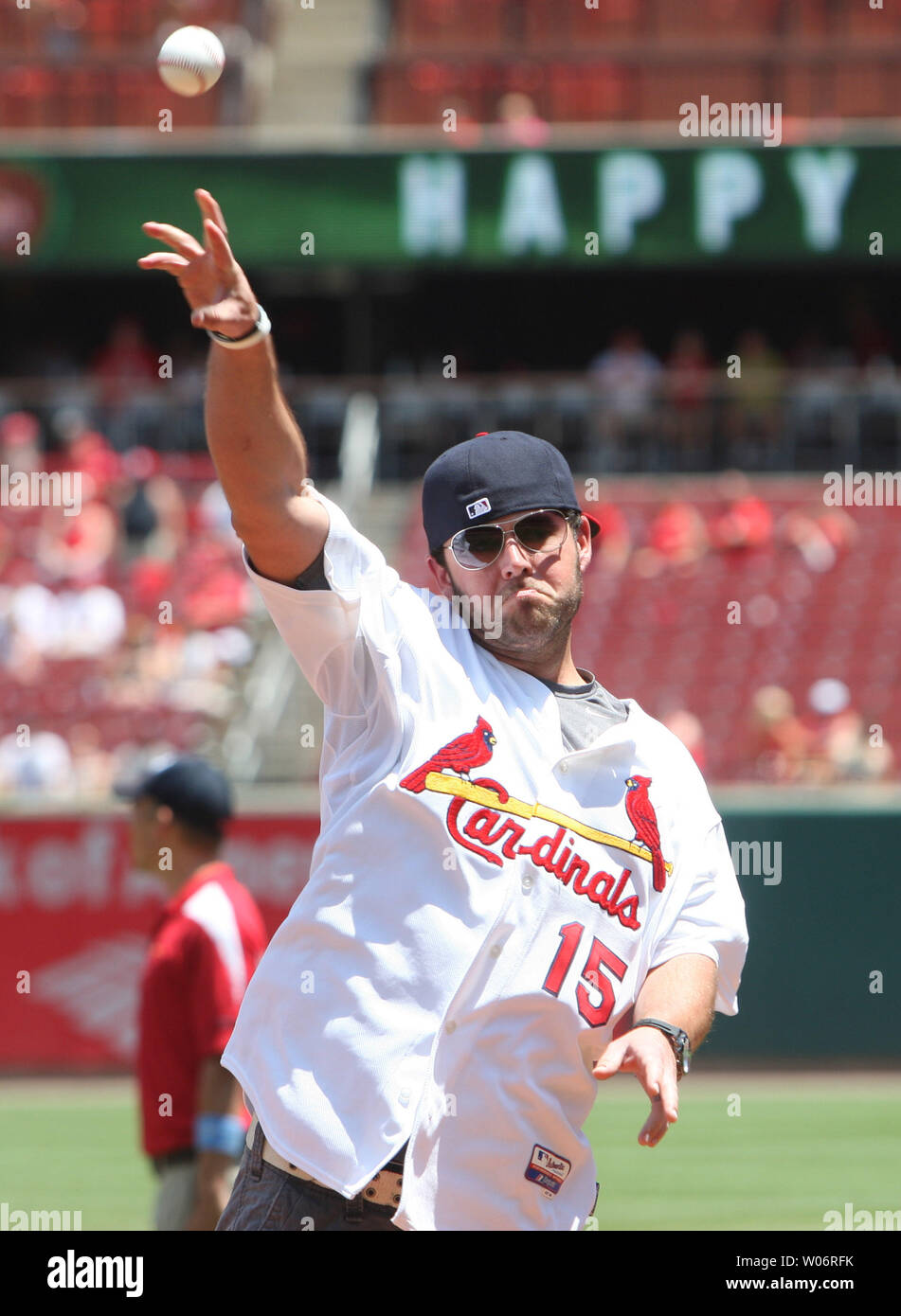 Country music singer David Nail throws a ceremonial first pitch before the Oakland A's -St. Louis Cardinals baseball game at Busch Stadium in St. Louis on June 20, 2010. Nail was recently nominated for Top Single of the Year by the Academy of Country Music for his song, 'Red Light.' UPI/Bill Greenblatt Stock Photo