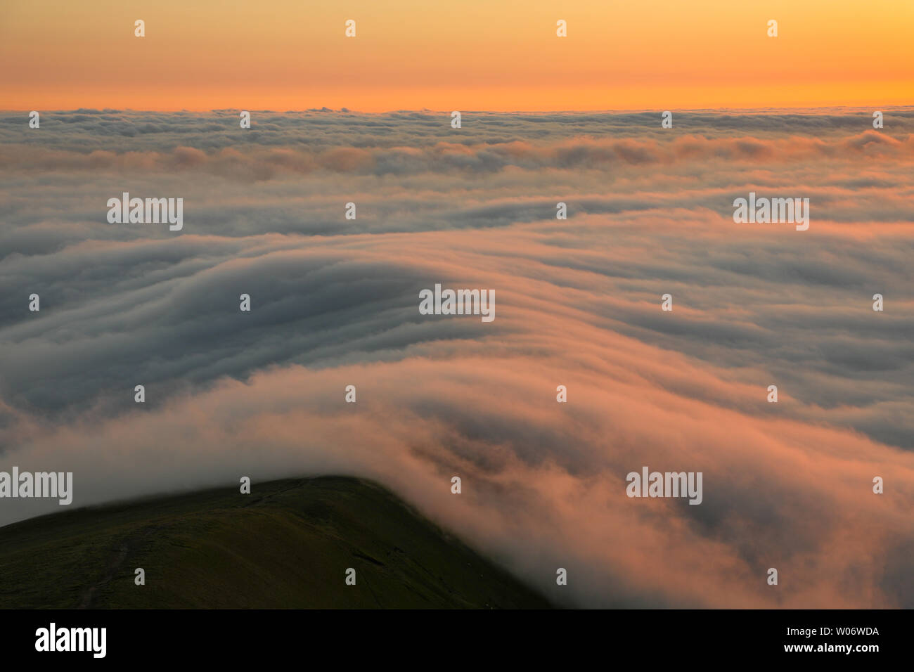 Temperatureinversion hi-res stock photography and images - Alamy