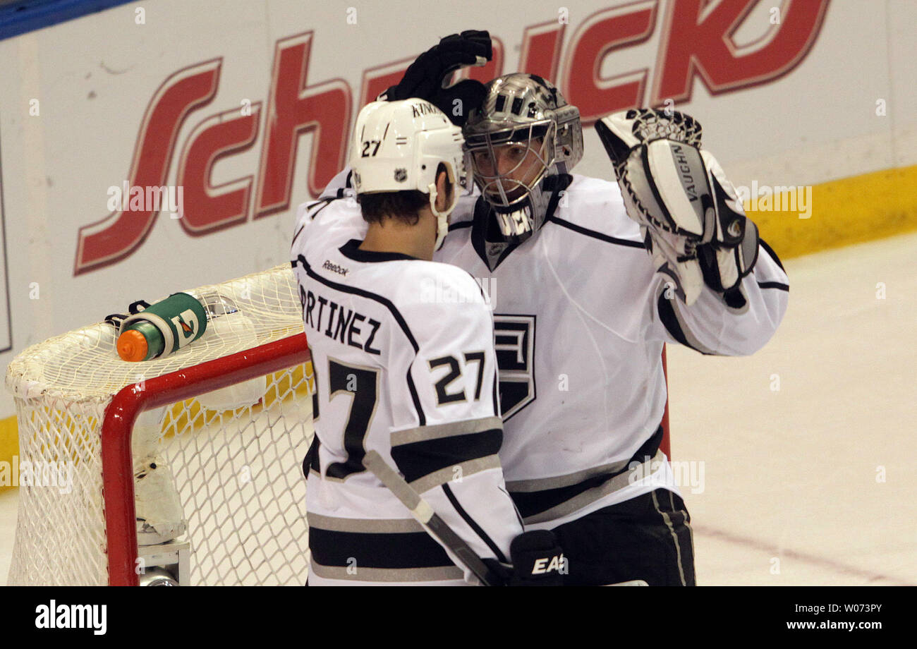 Alec Martinez and Jonathan Quick - Nhl Stanley - 9
