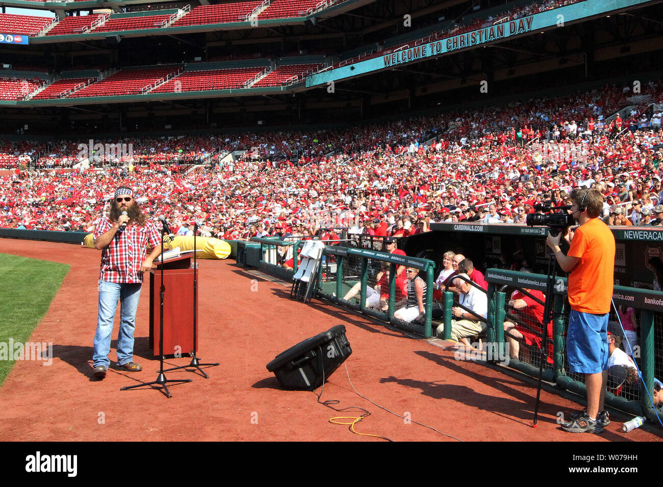 A e television s duck dynasty star willie robertson speaks to the