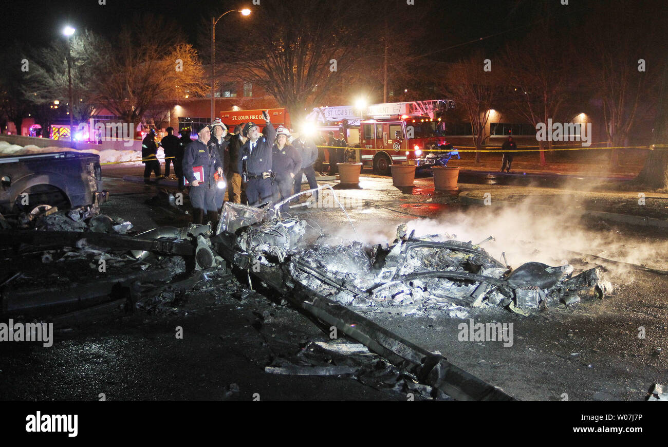 St Louis Fire Department Officials Survey The Smoldering