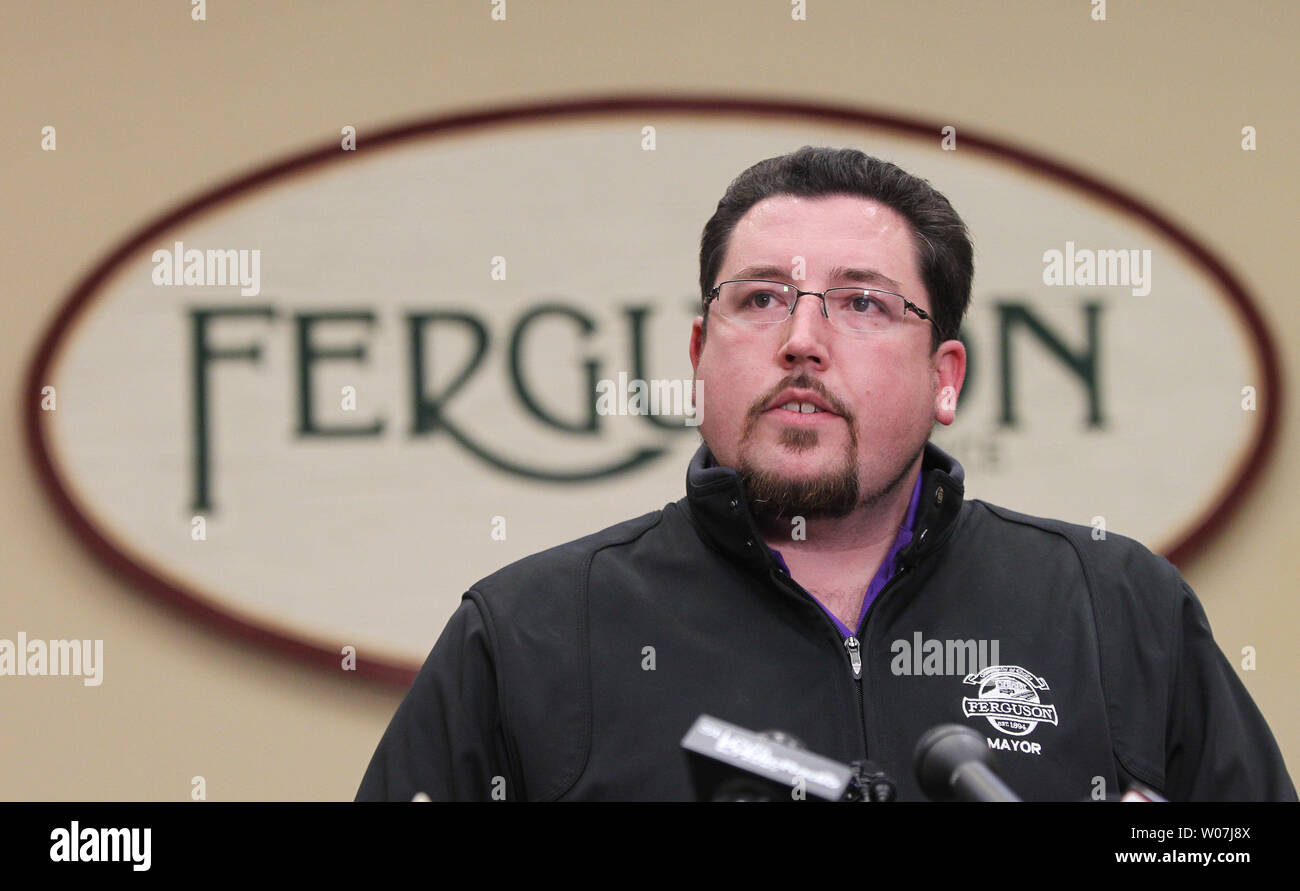 Ferguson, Missouri Mayor James Knowles announces that Police Chief Thomas Jackson will step down, in Ferguson, Missouri on March 11, 2015. Jacksons departure is being called a mutual separation and will be effective March 19. Jackson is leaving following a Justice Department report that accused the city's police and court system of racial bias. Photo by Bill Greenblatt/UPI Stock Photo