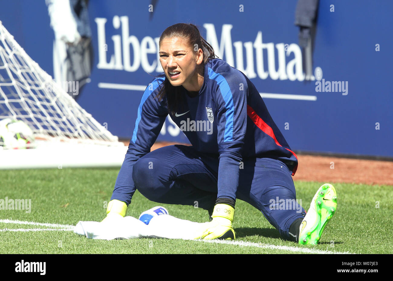 Usa Womens Soccer Goalkeeper High Resolution Stock Photography And Images Alamy
