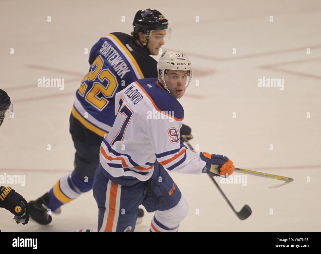 Connor mcdavid hi-res stock photography and images - Alamy