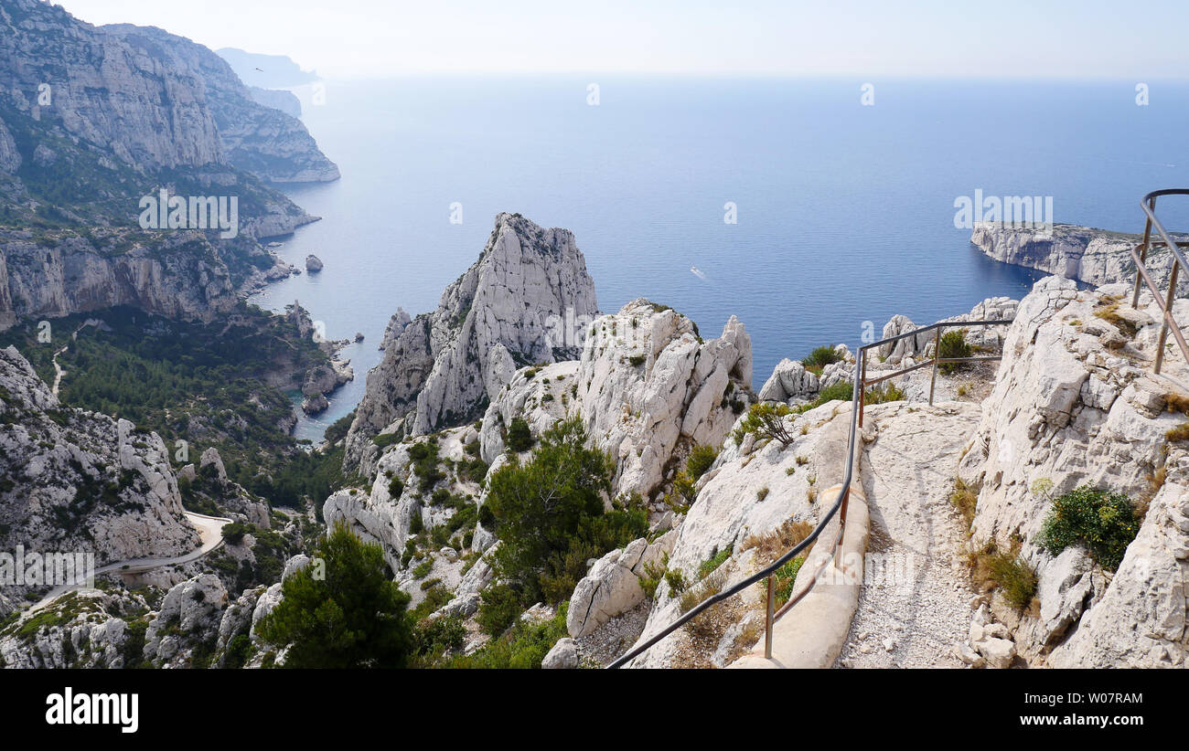 Sugiton calanque, seen from the panoramic belvedere, Calanques of  Marseille, Bouches-du-Rhone, France Stock Photo - Alamy