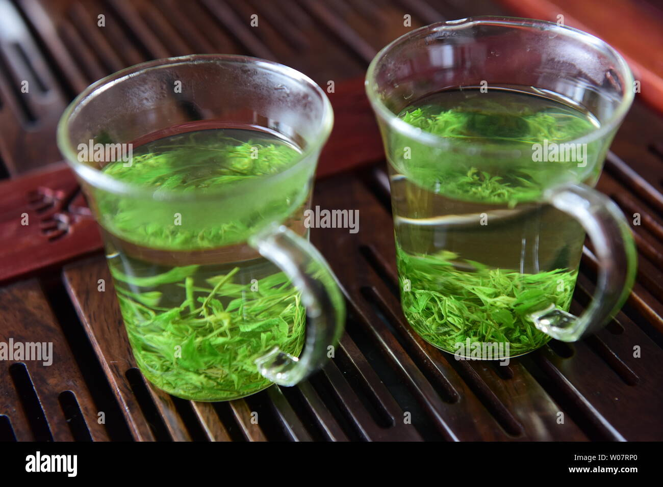 Tangle Tea Tangled blue tea Stock Photo - Alamy
