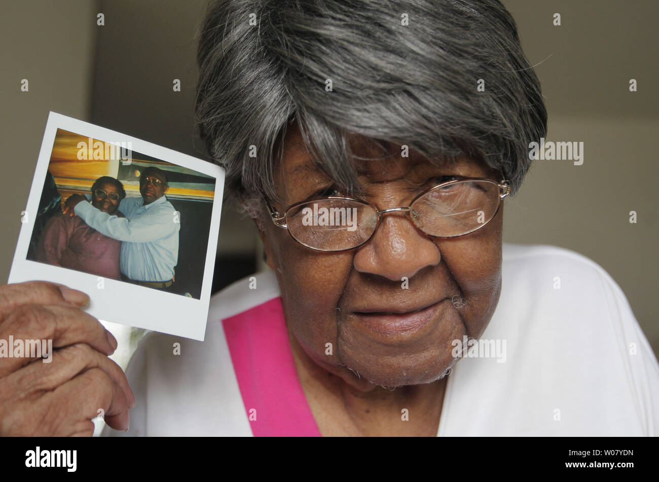 Margie Davis, 96, holds a photo of herself with her son at her home in Florissant, Missouri on March 16, 2017. A Los Angeles judge ordered the release of Andrew Leander Wilson, now 62, on March 15, 2017 from the Los Angeles County Men’s Central Jail after spending more than thirty years in prison for murder he claims he did not commit. Loyola Law School’s Project for the Innocent, fought for Wilson’s release. Photo by Bill Greenblatt/UPI. Stock Photo