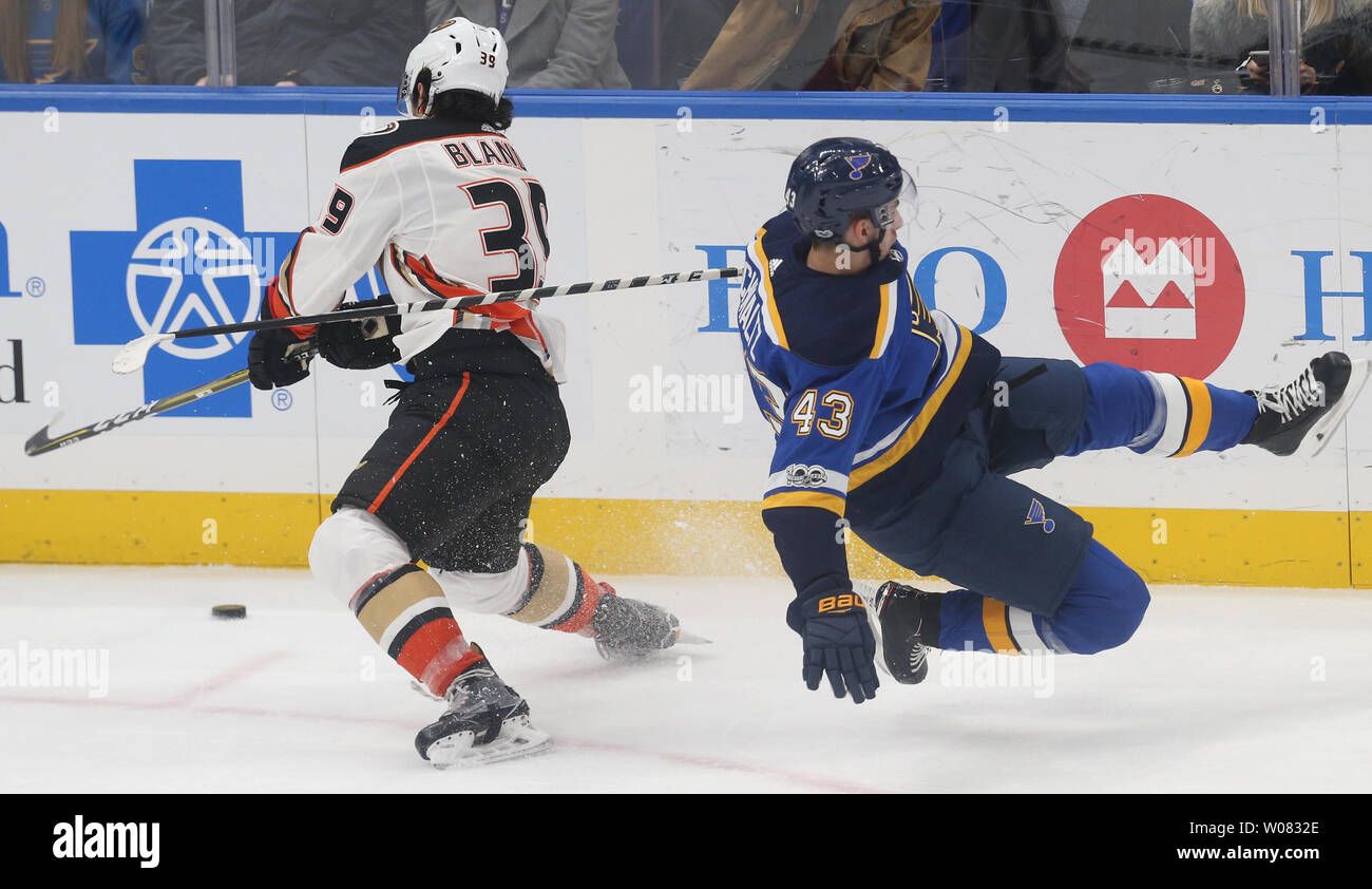 Joseph blandisi hires stock photography and images Alamy