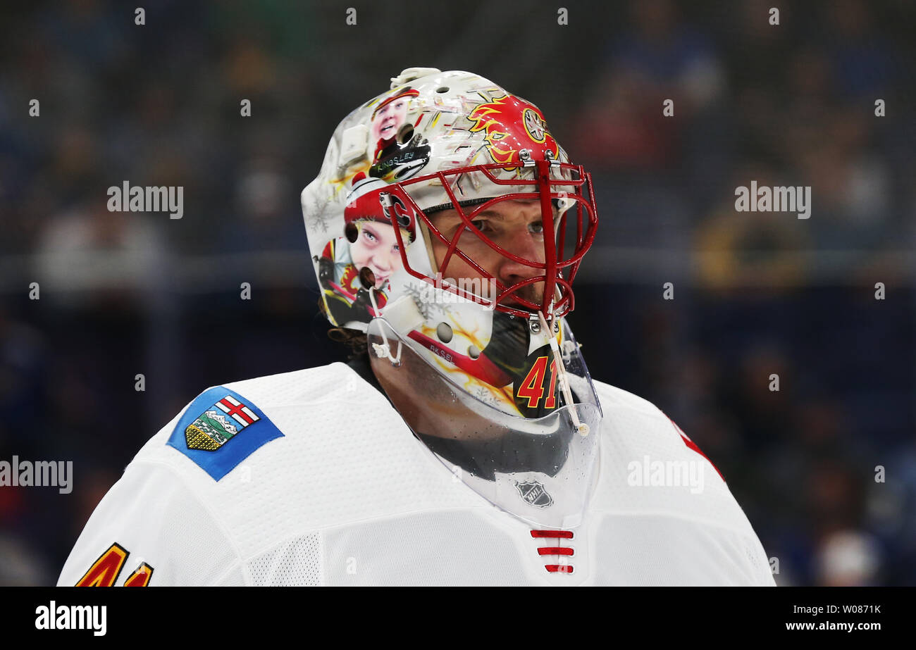 calgary flames mike smith helmet Vernon + Mike Signed Goalie Mask Tribute Signature Goalie Mask Collector Calgary Flames Daily: Game-day, Mike