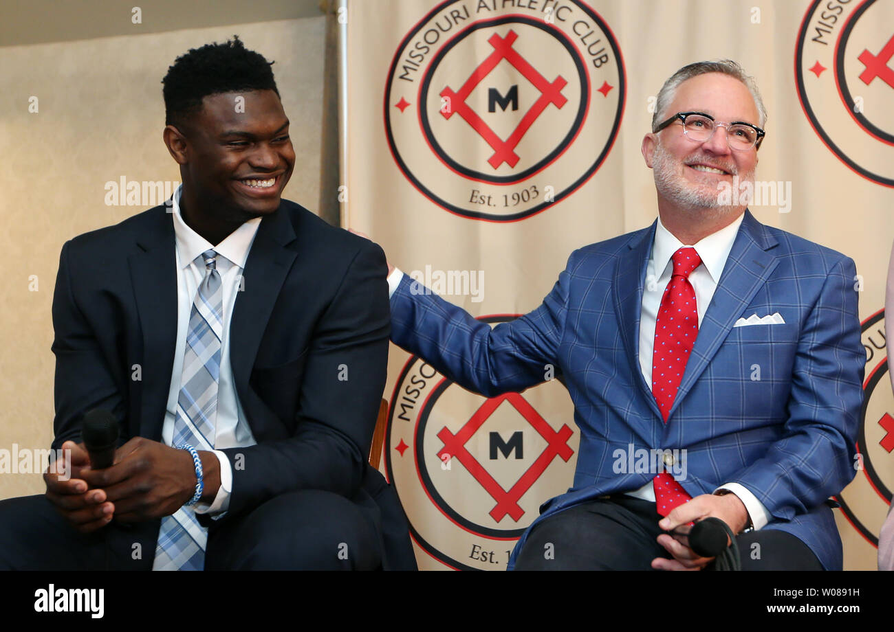 Former Southern Illinois head basketball coach Barry Hinson jokes with Zion Williamson of Duke University before ceremonies at the Missouri Athletic Club in St. Louis on April 15, 2019. Williamson, a freshman was the winner of the Wayman Tisdale Freshman of the Year and Oscar Robertson Player of the Year awards, while Hinson received the Good Guy Award from the United States Basketball Writers Association.  Photo by Bill Greenblatt/UPI Stock Photo