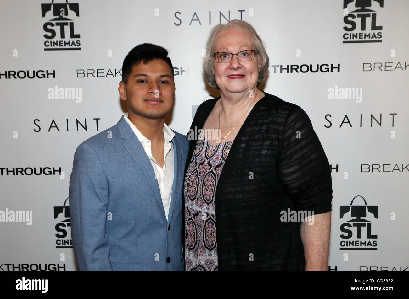 Joyce smith 2015 hires stock photography and images Alamy