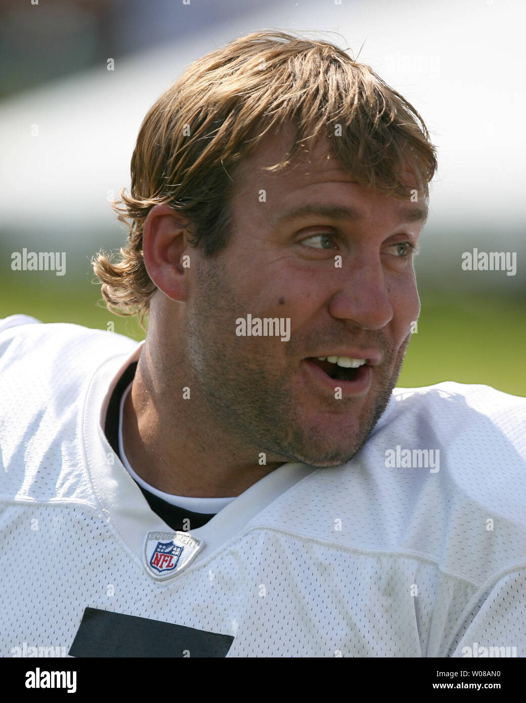 Pittsburgh Steelers Ben Roethlisberger Looks Back At The Fans During