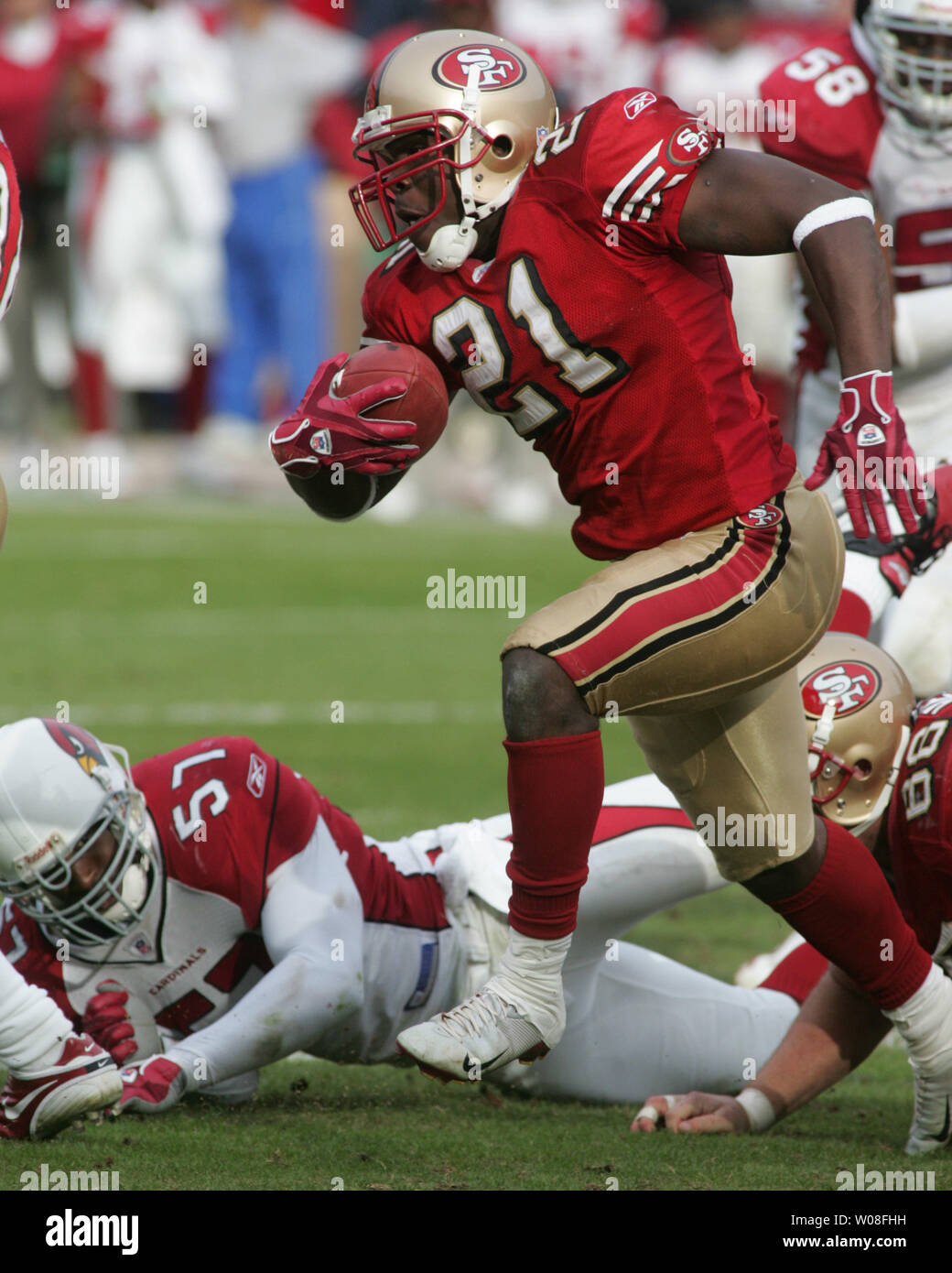 Frank gore hi-res stock photography and images - Alamy