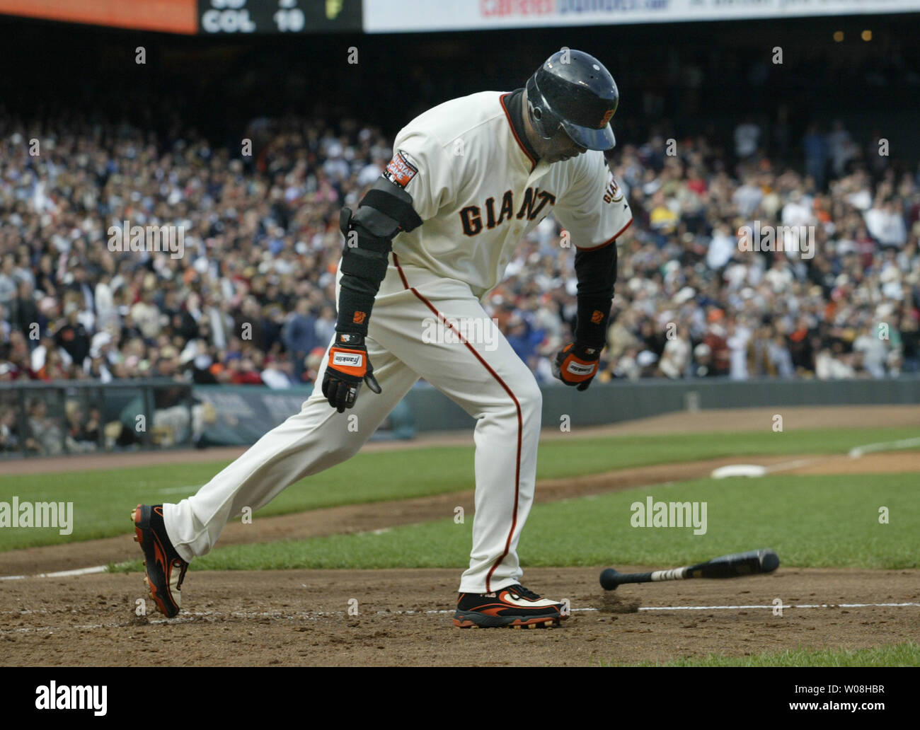 San Francisco Giants Barry Bonds slams down his bat after flying out to left field in the fifth inning against the Atlanta Braves at AT&T Park in San Francisco on July 26, 2007.  (UPI Photo/Bruce Gordon) Stock Photo