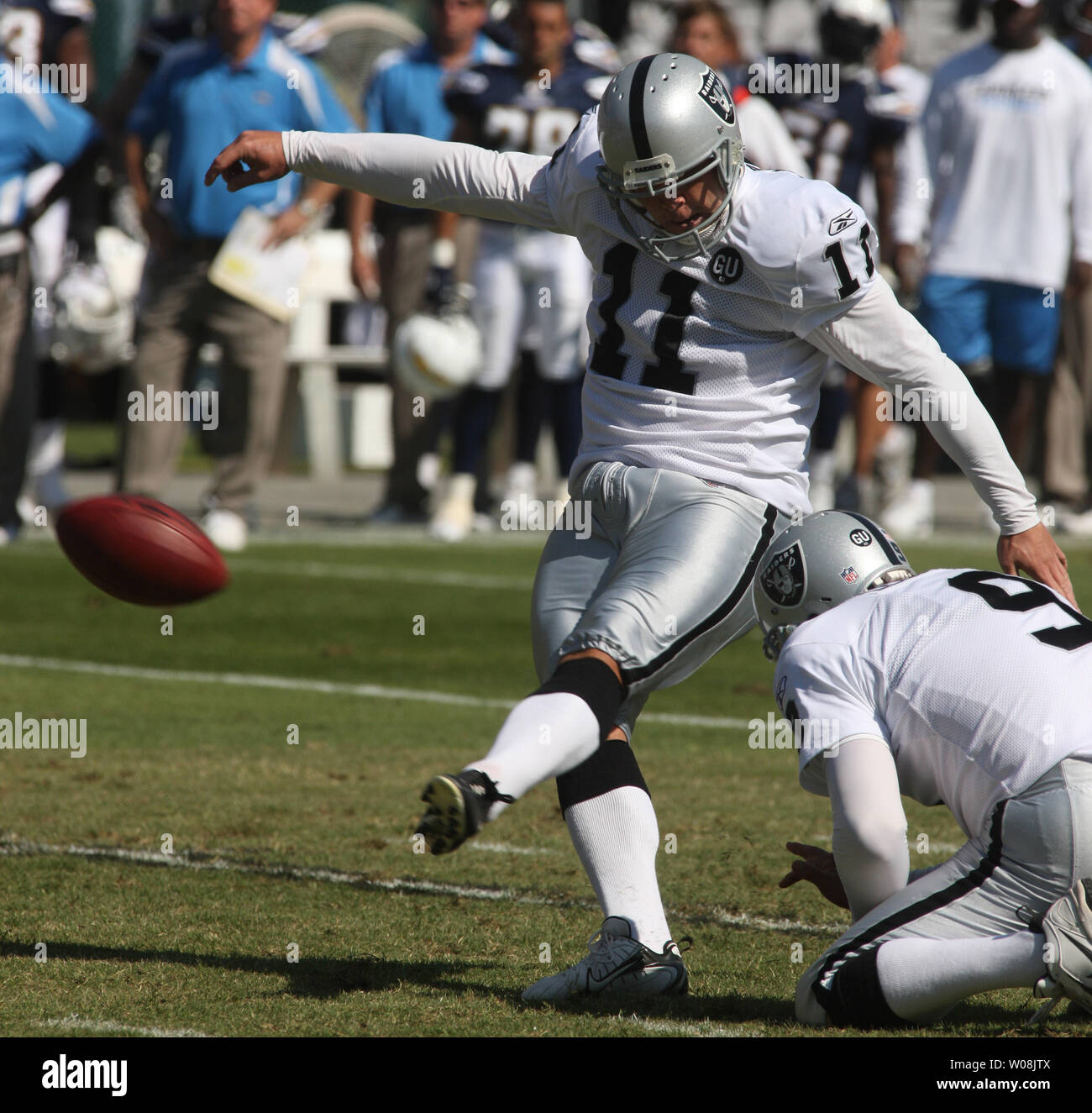 Shane Lechler Sebastian Janikowski Signed Raiders 16x20 Hug Photo