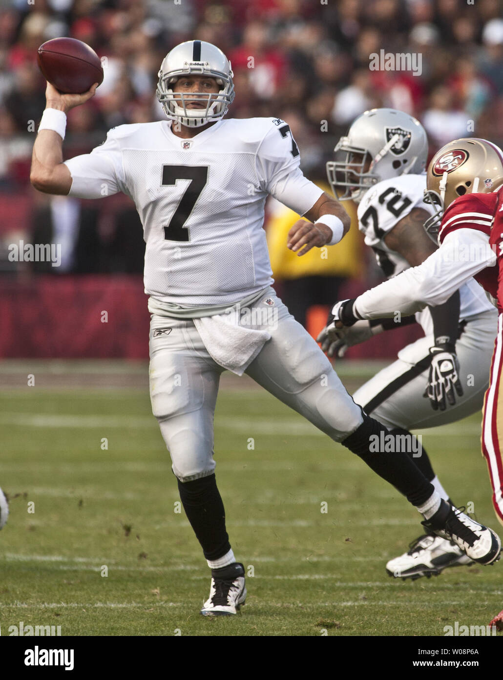 Oakland Raiders QB Kyle Boller (7) passes against the San Francisco 49ers at Candlestick Park in San Francisco on August 20, 2011.   UPI/Terry Schmitt Stock Photo