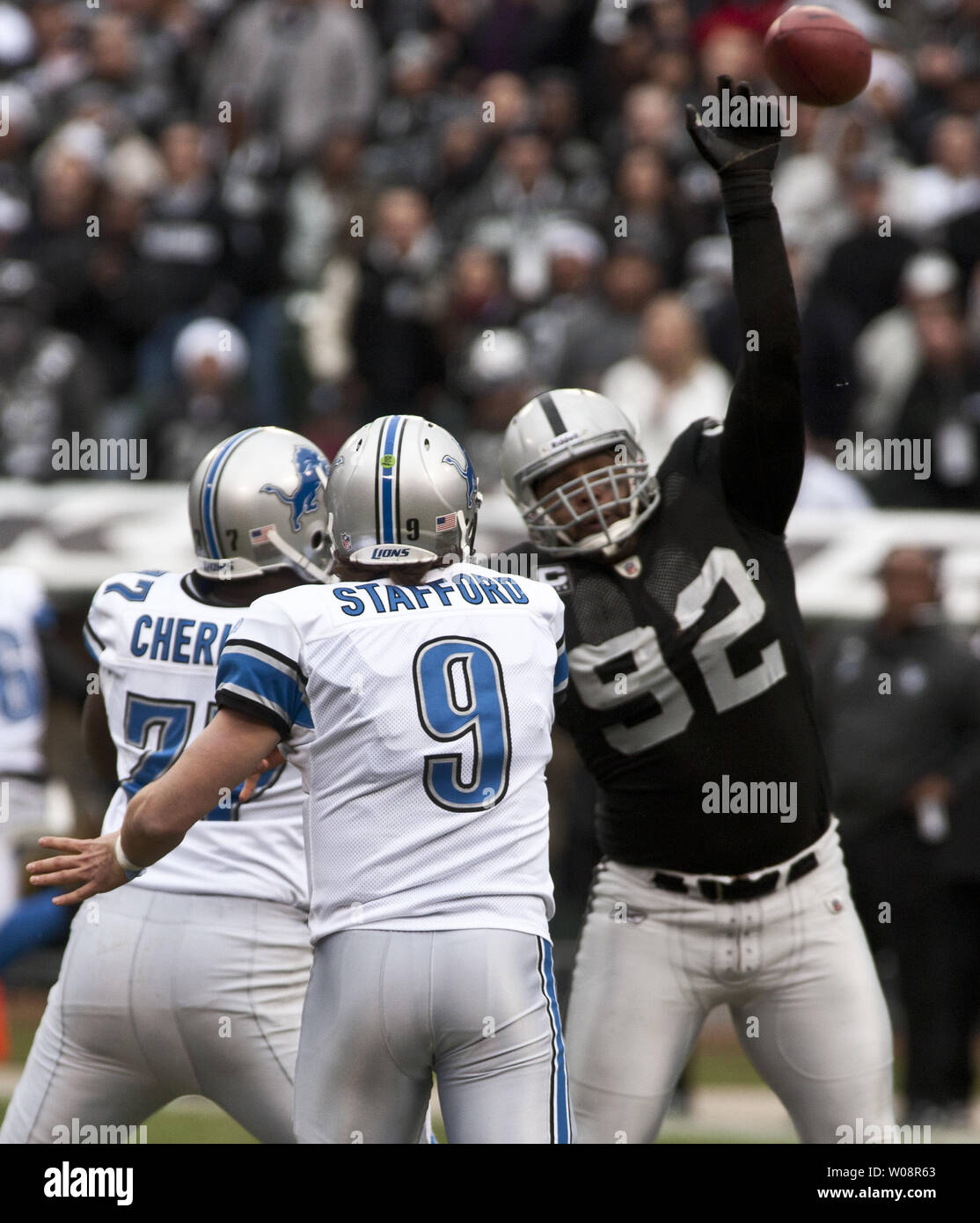 Oakland raiders richard seymour 92 hi-res stock photography and images -  Alamy
