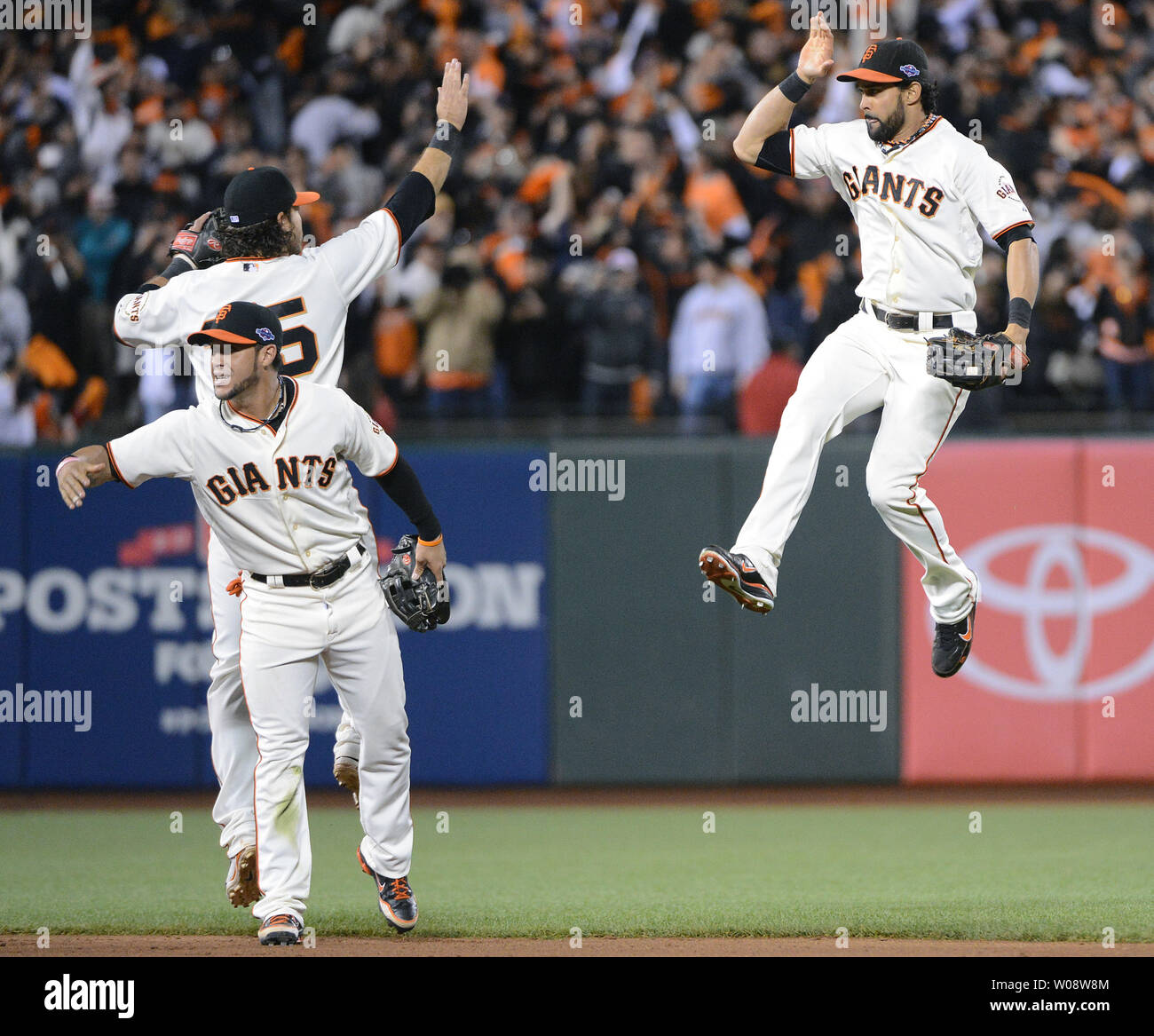 The Giants take Game 1 in San Fran 