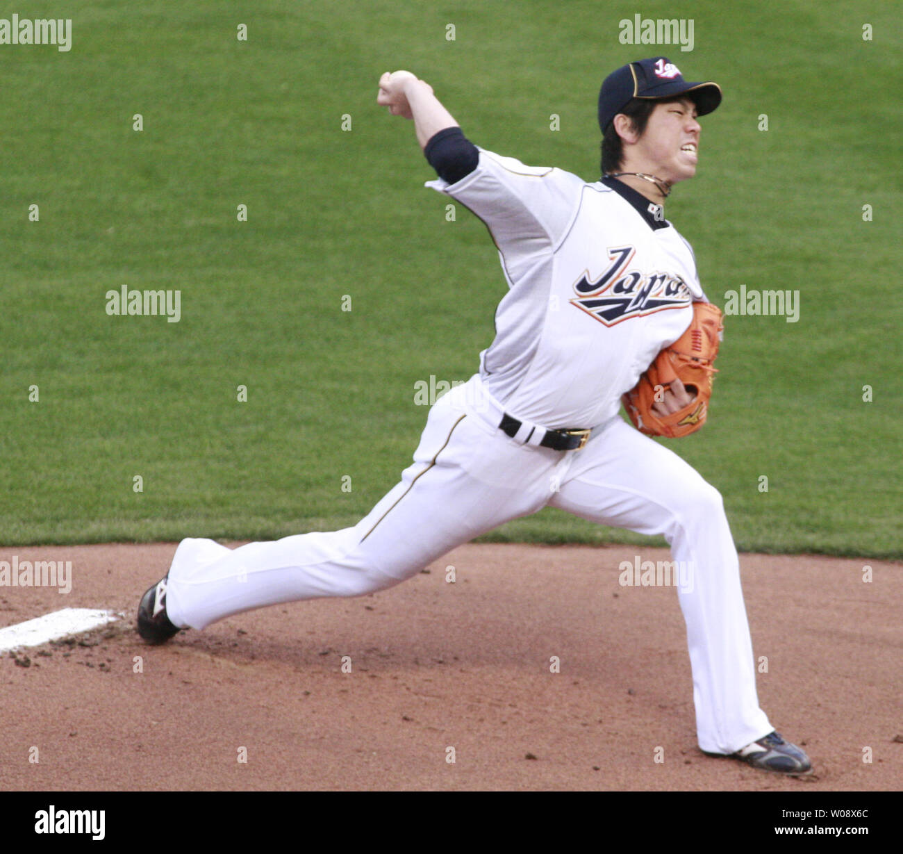 Gordon maeda hires stock photography and images Alamy