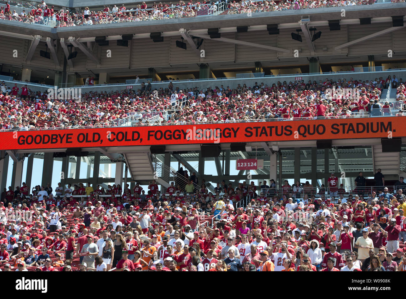 Candlestick park stadium hires stock photography and images Alamy