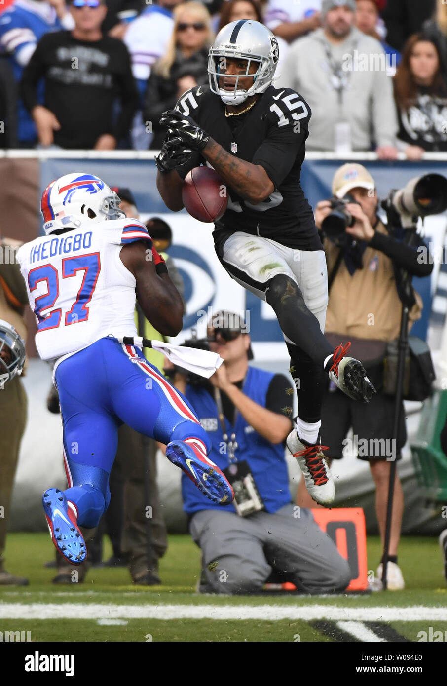 Derek Carr to Michael Crabtree touchdown gives Raiders walk-off win over  Chiefs - NBC Sports