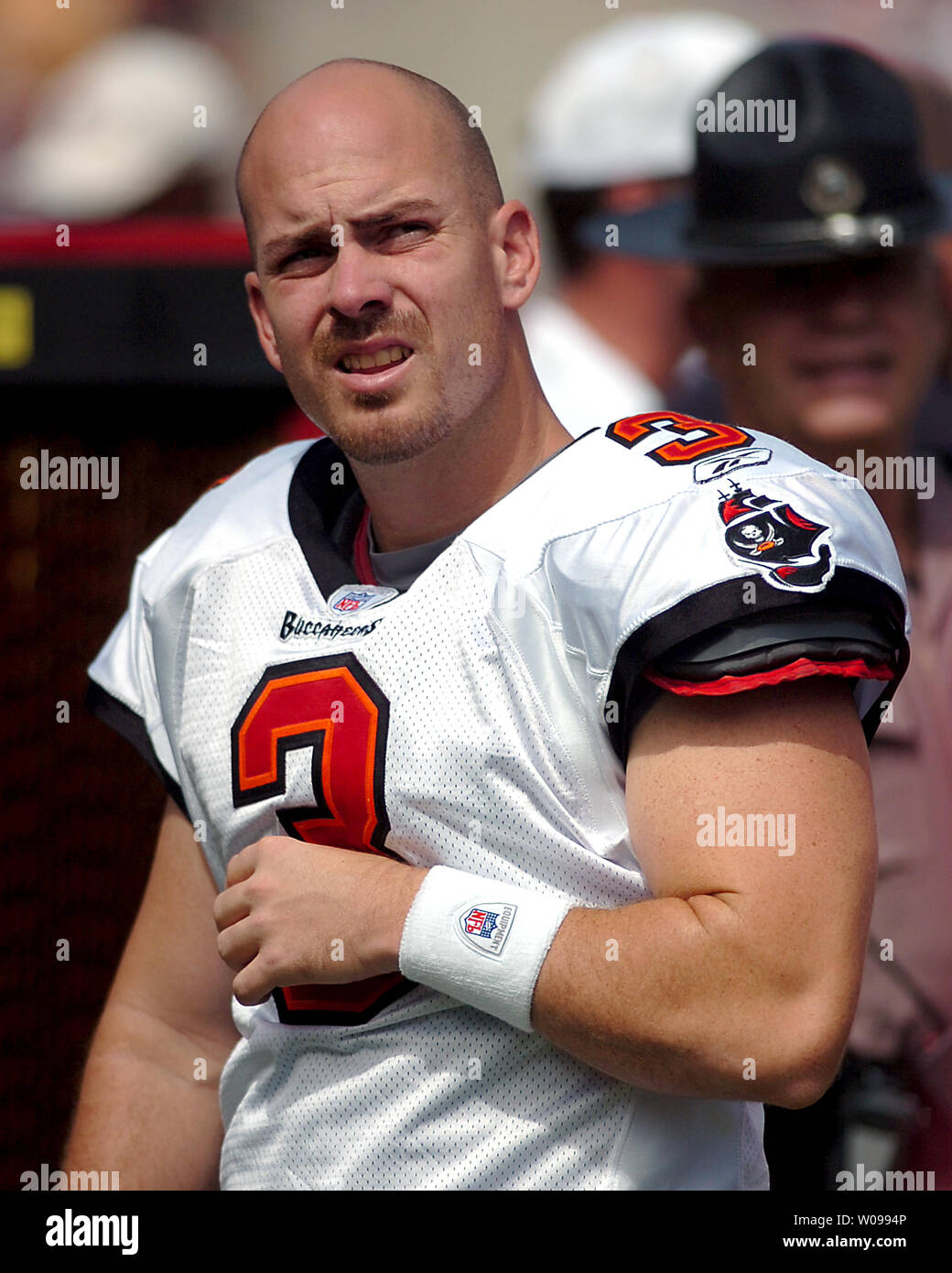 Tampa Bay Buccaneers' Matt Bryant glances at the scoreboard during a game  against the Cincinnati Bengals at Raymond James Stadium in Tampa, Florida  October 15, 2006. The Buccaneers beat the Bengals 14-13. (