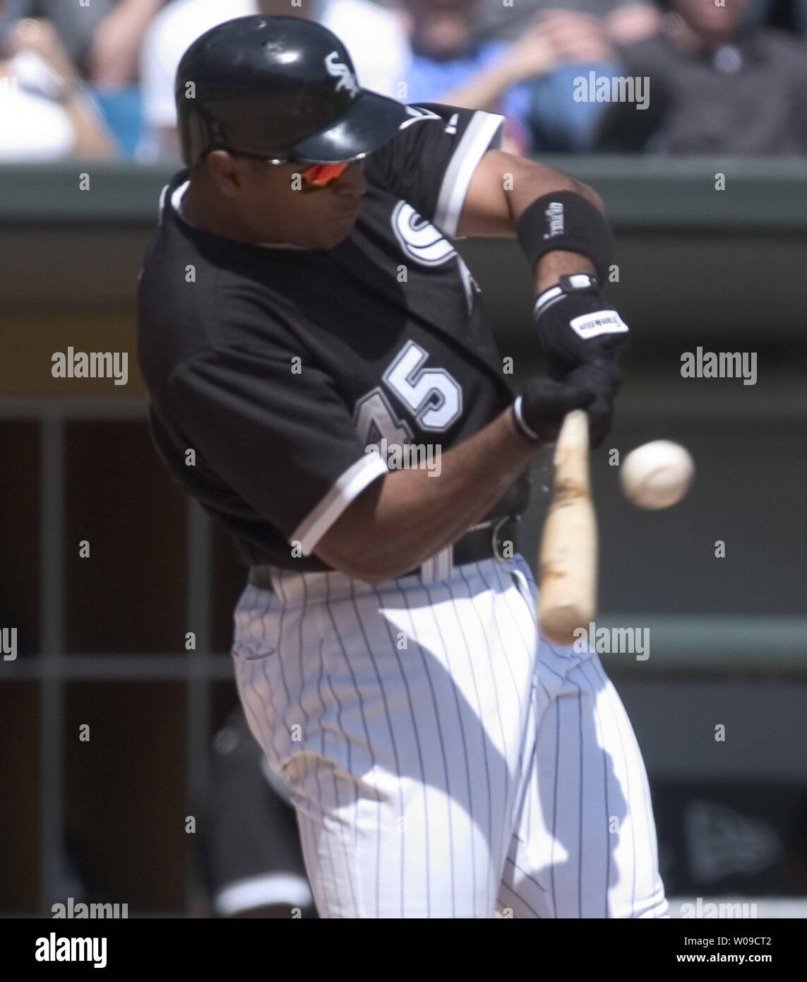 Chicago white sox joe crede hi-res stock photography and images - Alamy