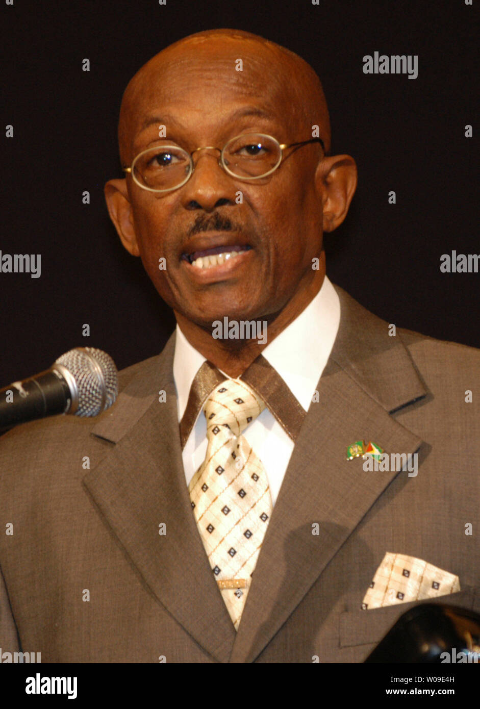 Hamilton Green, formar prime minister of Guyana, speaks at the