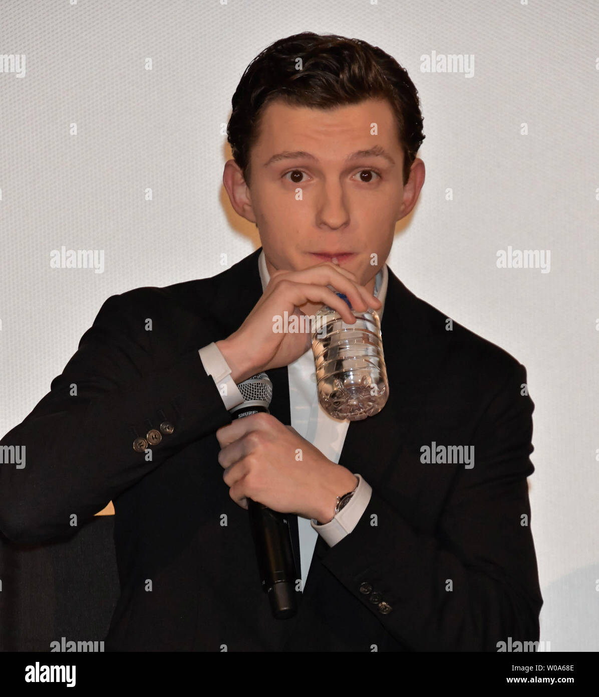 Actor Tom Holland Attends The Japan Premiere For The Film Avengers Infinity War In Tokyo Japan On April 16 18 Photo By Keizo Mori Upi Stock Photo Alamy Actor Tom Holland Attends The Japan Premiere For The Film Avengers Infinity War In Tokyo Japan On April 16 18 Photo By Keizo Mori Upi Stock Photo Alamy