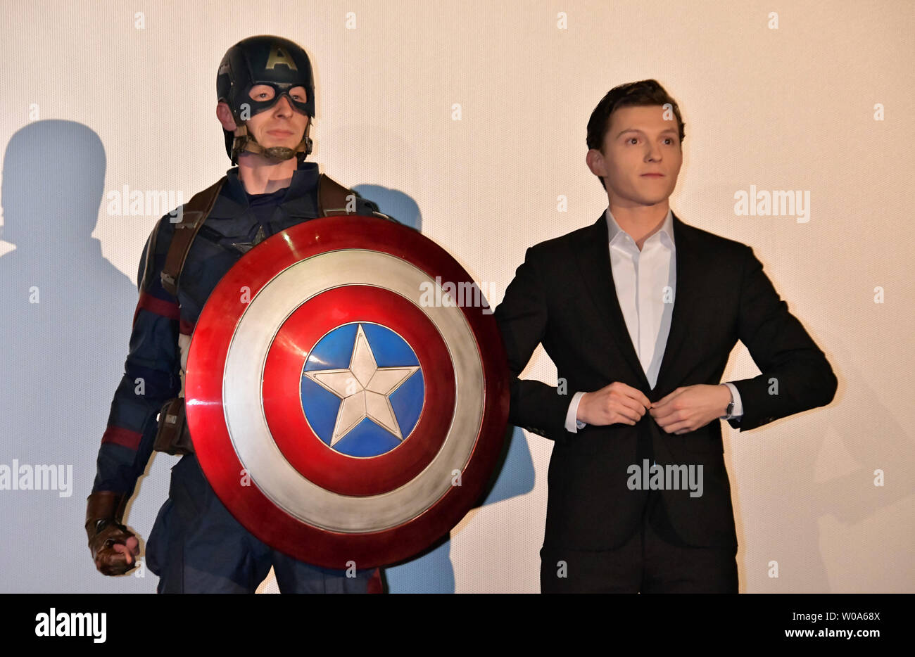 Actor Tom Holland Attends The Japan Premiere For The Film Avengers Infinity War In Tokyo Japan On April 16 18 Photo By Keizo Mori Upi Stock Photo Alamy Actor Tom Holland Attends The Japan Premiere For The Film Avengers Infinity War In Tokyo Japan On April 16 18 Photo By Keizo Mori Upi Stock Photo Alamy