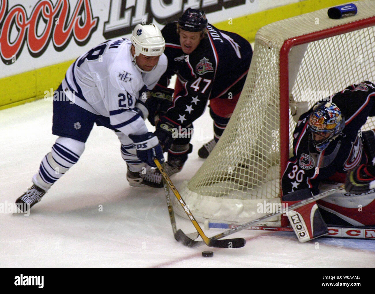 Former Maple Leafs enforcer Tie Domi to publish his memoir for
